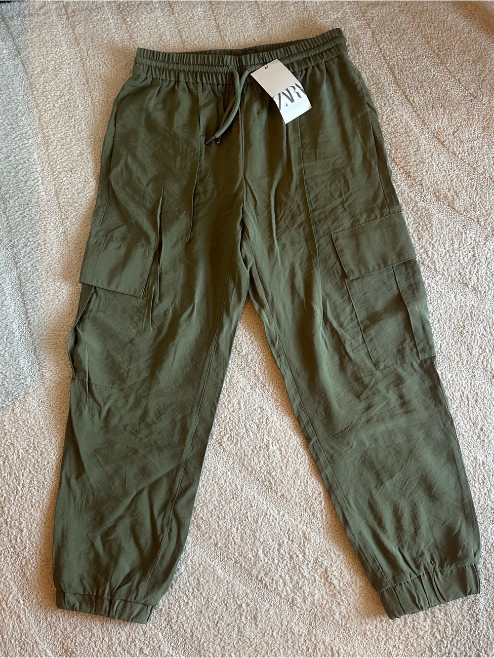 Zara Women’s Army Green Jogger Cargo Pants